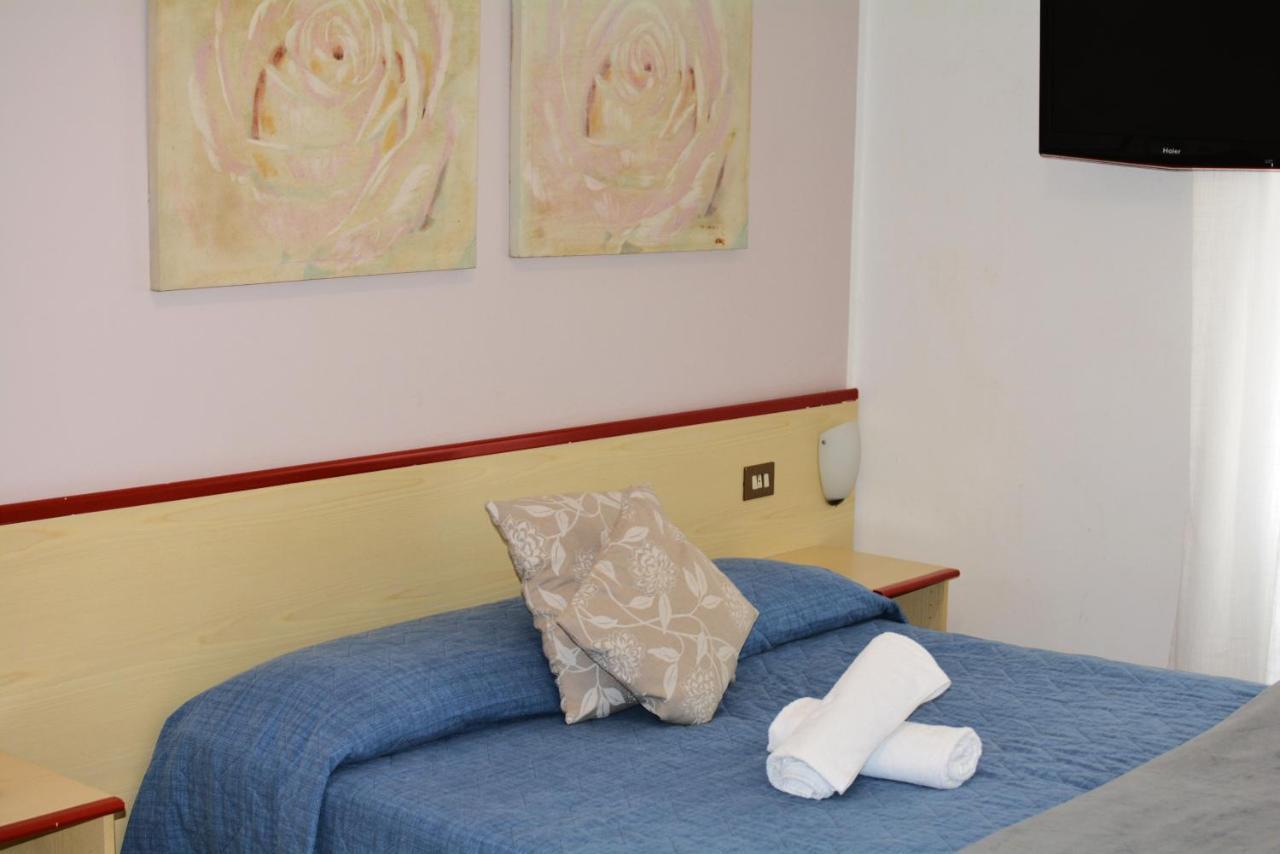 Hotel La Madunina Varazze Exteriér fotografie